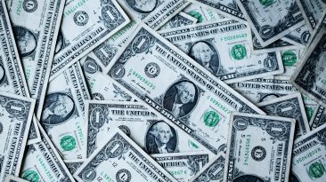 1 U.S.A dollar banknotes